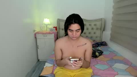 alovelydollnica online show from November 21, 2025, 8:57 am