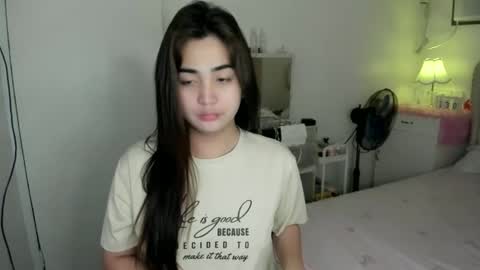 alovelydollnica online show from March 30, 2026, 3:02 pm