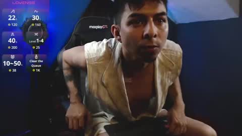 alpha_latino_ online show from May 26, 2026, 9:44 pm