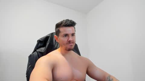 LeatherMaster online show from January 4, 2025, 8:39 am