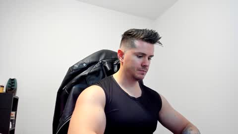 LeatherMaster online show from January 8, 2025, 6:52 am