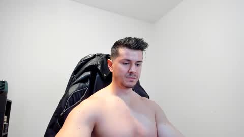 LeatherMaster online show from February 13, 2025, 8:48 am