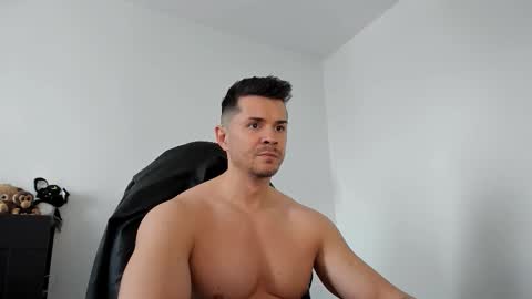 LeatherMaster online show from March 21, 2026, 9:58 am