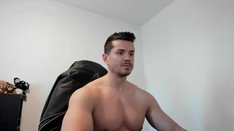 LeatherMaster online show from April 20, 2026, 8:17 am