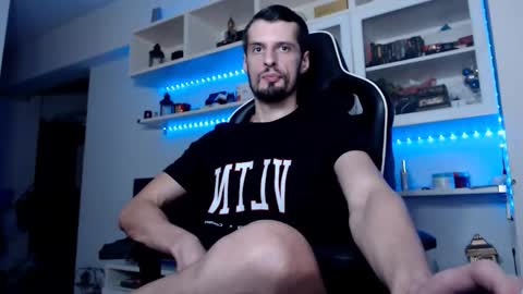 MasterTodd online show from November 2, 2025, 12:35 am