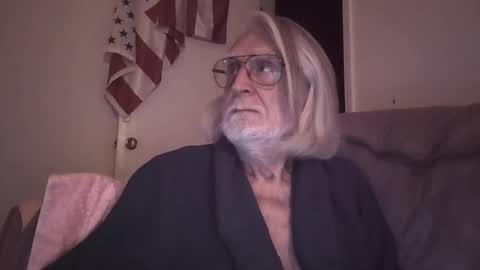 AlphaUniform online show from March 4, 2026, 2:50 am