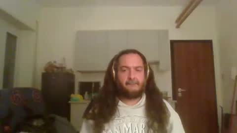 Snapshot of altanboy chatting on May 4, 2026, 11:12 pm altanboy online show from May 4, 2026, 11:12 pm