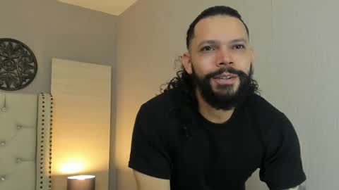 alukardbig online show from October 24, 2025, 2:13 pm