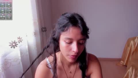 Snapshot of aluna_0310 chatting on October 12, 2025, 5:23 pm . . online show from October 12, 2025, 5:23 pm