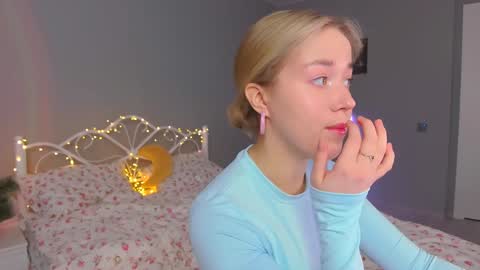 Snapshot of aluntick chatting on January 12, 2025, 1:48 pm Amelia NEXT STREAM  online show from January 12, 2025, 1:48 pm