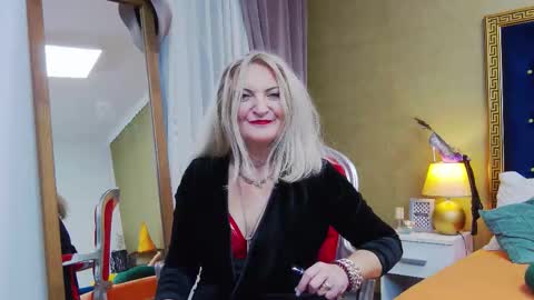 Snapshot of alura_jenson_ chatting on October 23, 2025, 6:50 pm Alura Jenson online show from October 23, 2025, 6:50 pm