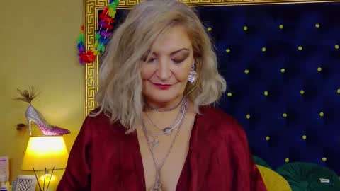 Snapshot of alura_jenson_ chatting on December 15, 2025, 8:24 pm Alura Jenson online show from December 15, 2025, 8:24 pm