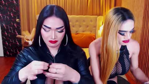 Alura Jhenson online show from October 3, 2025, 10:12 am