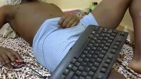 Snapshot of alwayshorny2567 chatting on January 17, 2026, 7:13 am alwayshorny2567 online show from January 17, 2026, 7:13 am