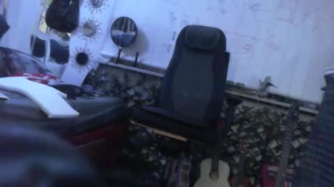 Snapshot of alwaysniceguy2 chatting on September 16, 2025, 2:56 am HoneyMelonGuy online show from September 16, 2025, 2:56 am