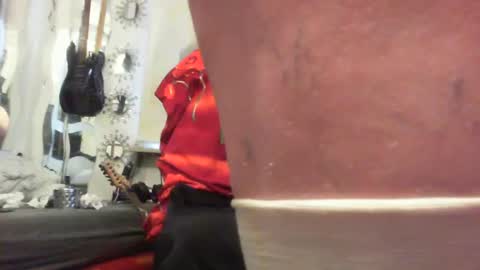 Snapshot of alwaysniceguy2 chatting on November 28, 2025, 7:33 am HoneyMelonGuy online show from November 28, 2025, 7:33 am