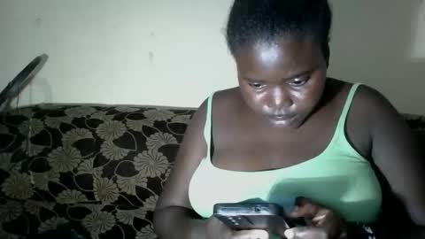 alyabeiby online show from October 8, 2025, 8:39 pm