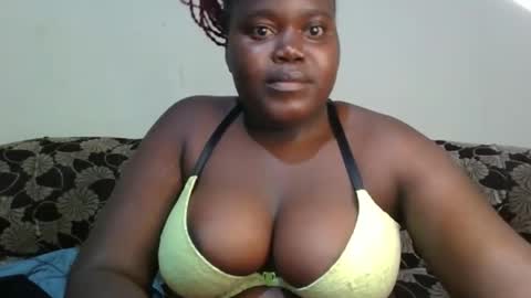 Snapshot of alyabeiby chatting on February 14, 2026, 8:38 pm alyabeiby online show from February 14, 2026, 8:38 pm