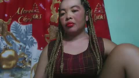 alypierette online show from February 15, 2026, 8:05 pm