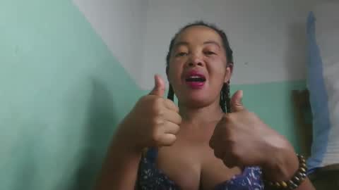 alypierette online show from April 22, 2026, 2:36 am