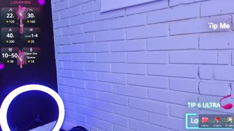 Snapshot of alys_molly chatting on December 26, 2024, 2:16 pm sopie online show from December 26, 2024, 2:16 pm