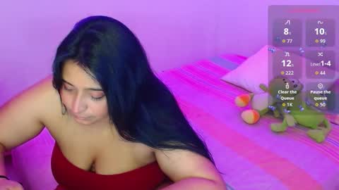 Alyson online show from September 26, 2025, 8:07 am