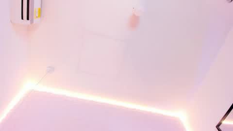 Snapshot of alyssa_vargas chatting on January 11, 2026, 5:07 pm alyssa online show from January 11, 2026, 5:07 pm