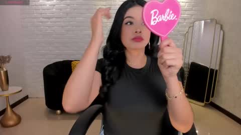 Aly  online show from November 6, 2025, 11:44 am