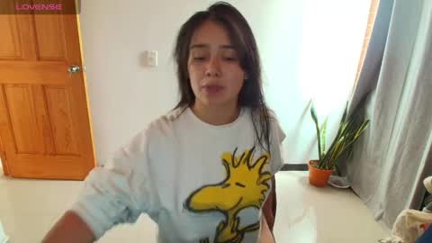 alyssia wolds online show from April 14, 2026, 4:35 pm