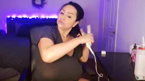 Alyssiaamorexo online show from March 23, 2026, 5:06 pm