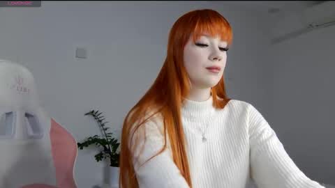 Alyx online show from November 25, 2025, 3:01 pm