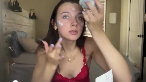 Aly online show from April 22, 2026, 5:14 pm