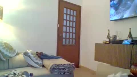 Snapshot of amaced chatting on April 13, 2026, 12:54 pm amaced online show from April 13, 2026, 12:54 pm