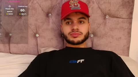 Amadeo Wild online show from November 29, 2025, 4:10 pm