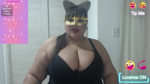 amaia_char online show from February 25, 2026, 6:23 am