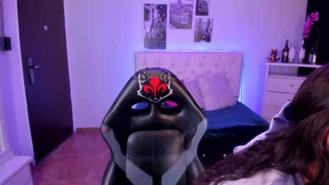 B I A N C A online show from January 5, 2025, 3:43 am