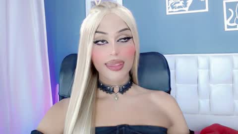 amal_baddel_ online show from January 12, 2025, 10:02 am