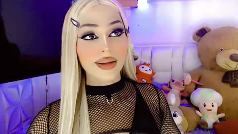 amal_baddel_ online show from March 8, 2025, 4:12 am