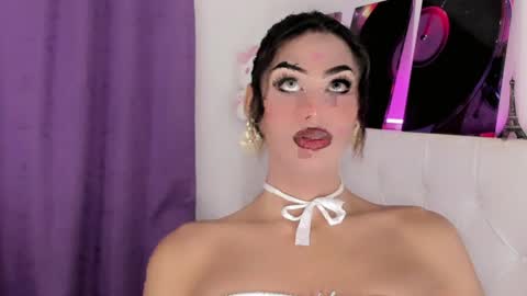 amal_baddel_ online show from April 7, 2026, 4:02 am