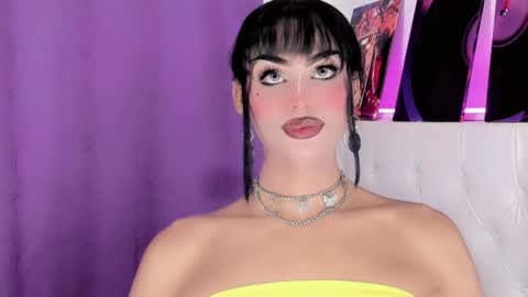 amal_baddel_ online show from April 15, 2026, 7:48 am