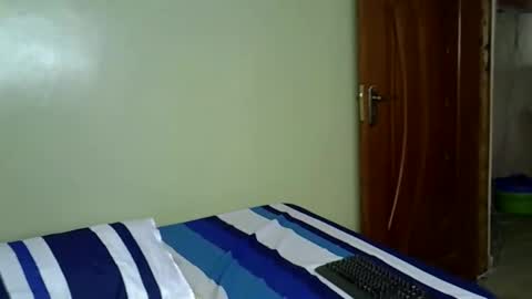 amala01 online show from March 17, 2026, 2:09 pm