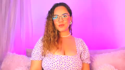 Snapshot of amalia_bennet chatting on March 7, 2025, 2:04 am amalia bennet online show from March 7, 2025, 2:04 am
