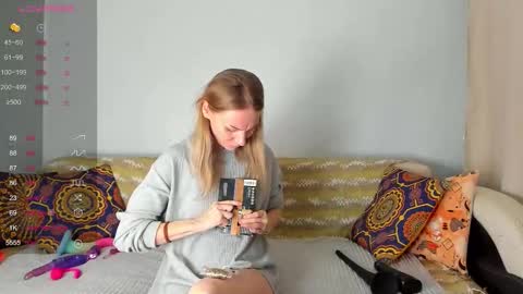 Amalia online show from December 4, 2025, 8:12 am