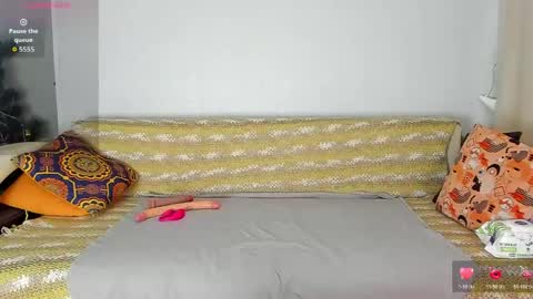 Amalia online show from April 10, 2026, 9:58 am