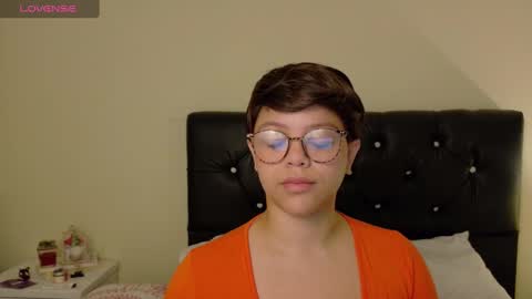         online show from March 10, 2025, 12:37 pm