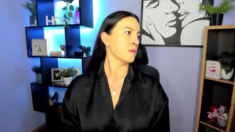 Amanda online show from March 10, 2026, 2:55 pm