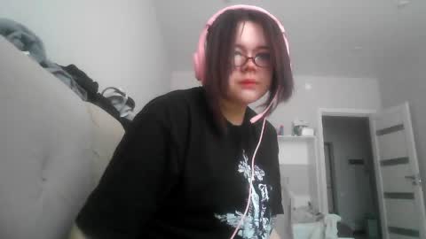 Snapshot of amanda_mia chatting on April 15, 2026, 11:06 am amanda_mia online show from April 15, 2026, 11:06 am