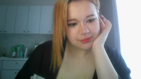 amanda_mia online show from June 24, 2026, 7:51 am