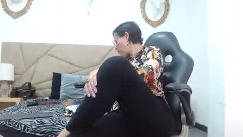 amanda_ramirez online show from March 19, 2026, 9:41 pm