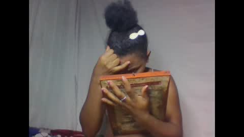 Snapshot of amandaaa25 chatting on September 18, 2025, 9:11 am amandaaa25 online show from September 18, 2025, 9:11 am